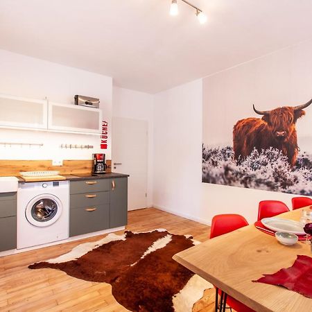 Modern & Spacious Apartment For Up To 8 Persons Вюрцбург Екстериор снимка