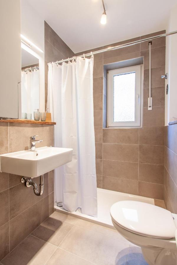 Modern & Spacious Apartment For Up To 8 Persons Вюрцбург Екстериор снимка