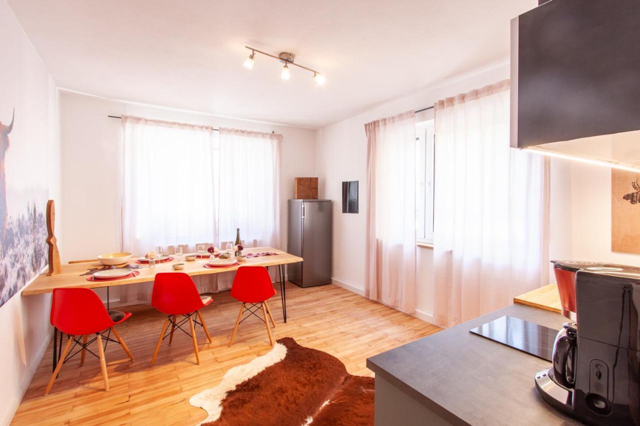 Modern & Spacious Apartment For Up To 8 Persons Вюрцбург Екстериор снимка