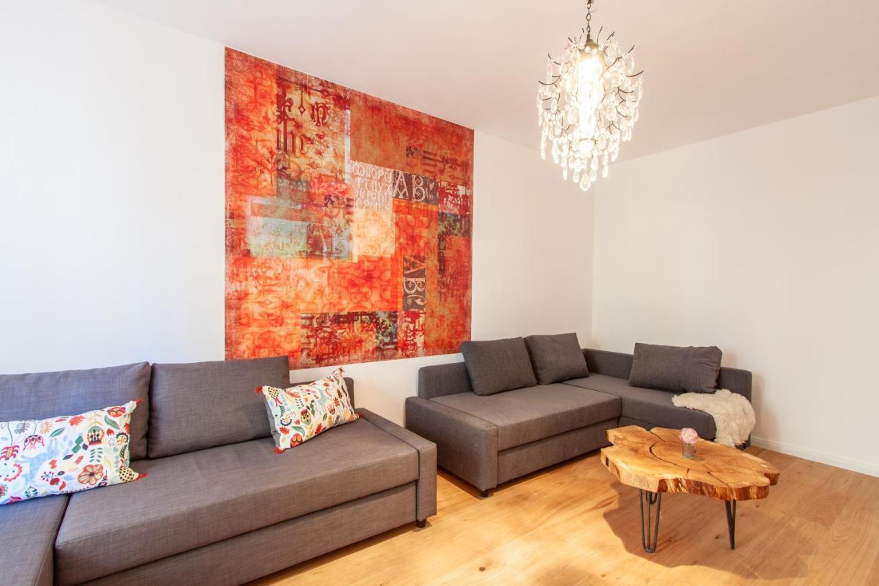 Modern & Spacious Apartment For Up To 8 Persons Вюрцбург Екстериор снимка
