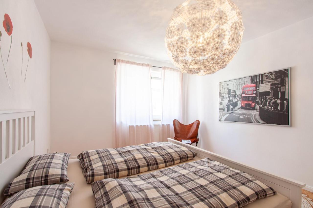 Modern & Spacious Apartment For Up To 8 Persons Вюрцбург Екстериор снимка